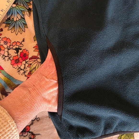 Topo Designs Large Pullover - Picture 6 of 11